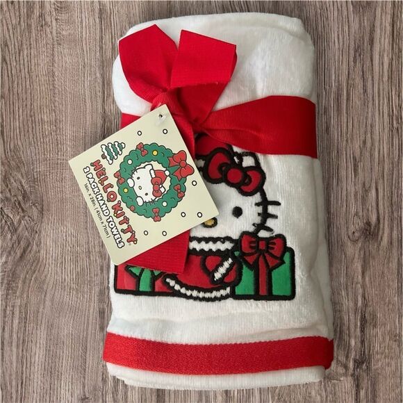 Hello Kitty Christmas Hand Towel Set - Picture 1 of 2